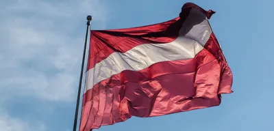 Флаг Латвии 135х90 см - купить в Москве, цены на Мегамаркет