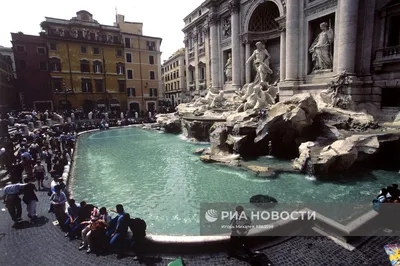 Фонтаны Trevi в Риме, Италии III Стоковое Фото - изображение насчитывающей  наконечников, культура: 48927642