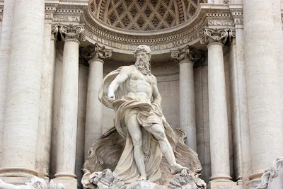 Фонтан Треви (Фонтана Треви) в Риме. Италия стоковое фото ©DaLiu 158904770