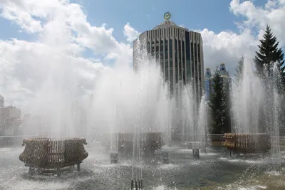 В последний раз пройдет лазерное шоу у фонтана в Новосибирске | НДН.Инфо