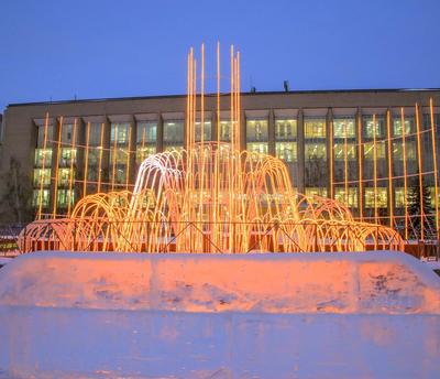 В Новосибирске запустили первый в 2021 году фонтан - Новости Новосибирска -  om1.ru