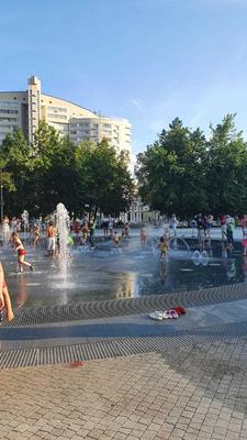 Фотофакт: фонтаны в Новосибирске уже брызжут во все стороны | 06.05.2022 |  Новосибирск - БезФормата
