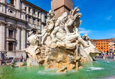 https://www.tiqets.com/ru/rome-attractions-c71631/tickets-for-see-rome-s-most-famous-squares-and-fountains-p1058513/