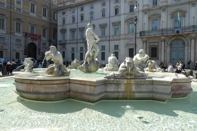 Взгляд ночи фонтана Фонтаны Di Trevi Trevi Рима в Риме, Италии Trevi самый  известный фонтан Рима Архитектура и Стоковое Изображение - изображение  насчитывающей каскад, известно: 146916267
