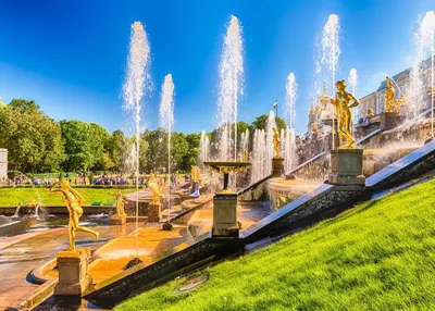 Открытие фонтанов в Петергофе: дата праздника, программа, билеты и цены в  2024 году