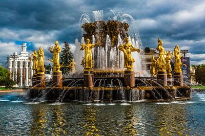 Керамический фонтан впервые за 40 лет заработал на ВДНХ в Москве - РИА  Новости, 20.07.2023