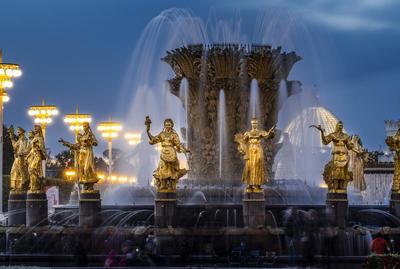 Как в Москве консервируют фонтаны на зиму? | Пикабу
