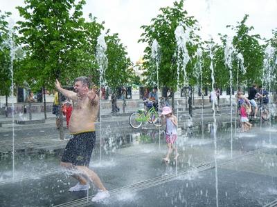 Московские фонтаны для встреч и фотосессий