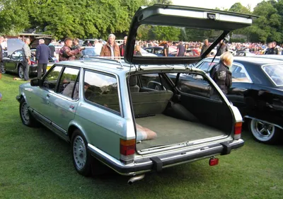 Технические параметры Ford Granada, II Рестайлинг 1981 – 1985, Универсал 5  дв. (2.0 MT) | Mashin.AL