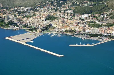 Formia beach italy hi-res stock photography and images - Alamy