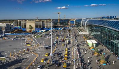 Аэропорт Домодедово подтвердил введение максимального уровня безопасности с  10 ноября - Газета.Ru | Новости