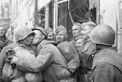 Проект «Шаги к Победе» (хроника последних дней войны). 22 апреля 1945 года  - Российское историческое общество
