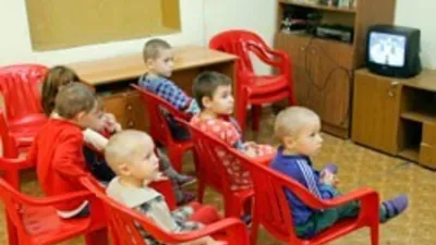 Мать 11 детей о запрете усыновления за границу: чтобы дети не уезжали,  нужно сделать Латвию лучше | Mixnews