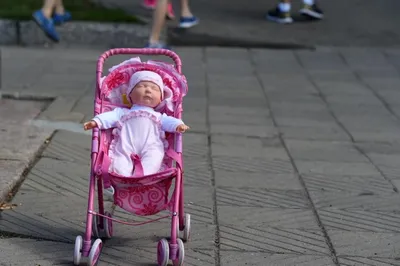 В Латвии уменьшились темпы усыновления детей
