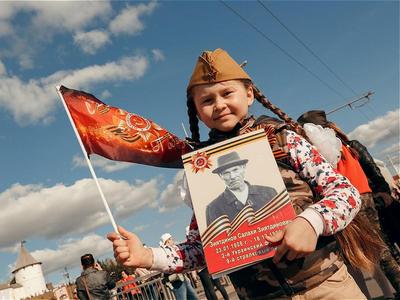 Возвращение «Бессмертного полка», авиашоу, парад Победы: как Татарстан  встретил 9 Мая
