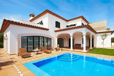 Проекты домов в испанском стиле планировки, фото | Дом в испанском стиле, Испанский  стиль, Домашняя мода