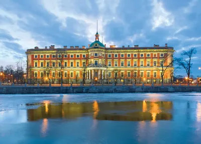 Топ-10 лучших дворцов Петербурга, которые должен увидеть каждый