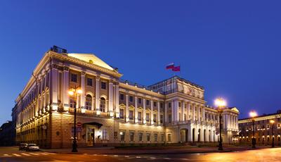 Стоит съездить: в тур по дворцам Санкт-Петербурга