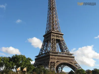 Vive le Bleu! Освещение Эйфелевой башни, Париж, Франция