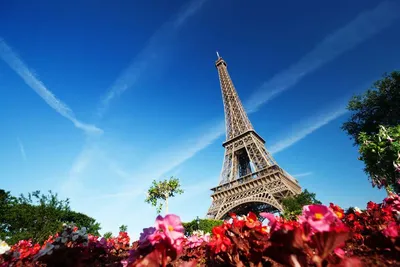 Париж, Эйфелева башня на яркий день весной Стоковое Изображение -  изображение насчитывающей облако, романтично: 85838053