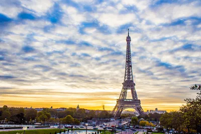 Эйфелева башня - Париж, Франция - на карте