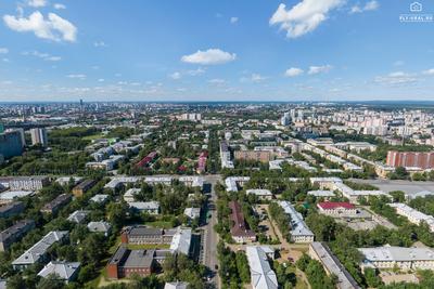 Мы не раз показывали Екатеринбург с высоты птичьего полета. А как вам  Верхняя Пышма? 📸: @flymypenguin | Instagram