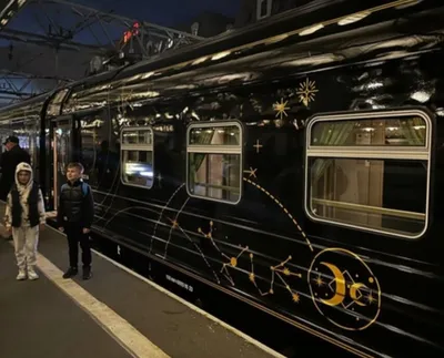 Новый необычный поезд \"Ночной экспресс\" между Москвой и Петербургом  отправился в первый рейс | LOVE TRAIN | Дзен