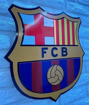 Резной Герб ФК Барселона из дерева. Купить в интернет-магазине