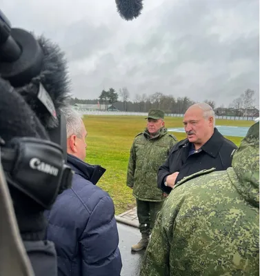 В Гомеле на улице нашли тело человека ЧП произошло сегодня днём около  многоэтажки по улице Головацкого. Читатели.. | ВКонтакте