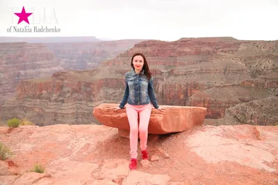 Красота вокруг - Гранд-Каньон (Grand Canyon) Старейший национальный парк США  Гранд-Каньон находится в Аризоне. Его главной достопримечательностью  считается Большой каньон реки Колорадо — одно из признанных чудес света.  Это уникальное природное образование