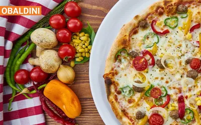Рецепт итальянской пиццы с салями — вы приготовите ее быстрее, чем к вам  приедет доставка | Glamour
