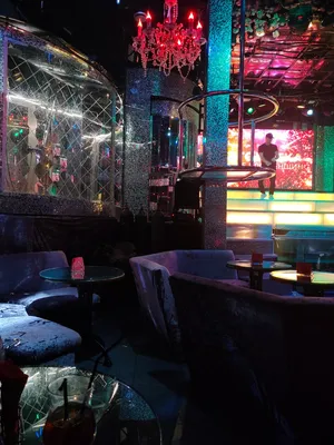 Мэрия Москвы обсудила предложение закрыть ночные клубы и бары из-за  «высокого трафика»