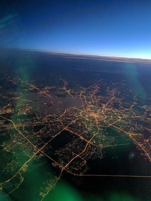 Красивое видео: Ночная Москва из окна самолета | Я у мамы  сериальщик-книгочтец | Дзен