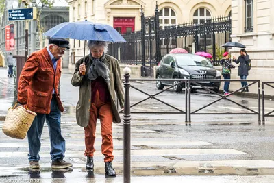 Фото людей в Париже