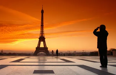 Must-see/must-go Париж (Paris) — Every journey inspires