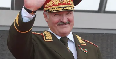 Лукашенко провел Парад Победы несмотря на коронавирус