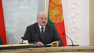 В Беларуси военных заставили присягать на верность Лукашенко, а не народу -  видео | OBOZ.UA