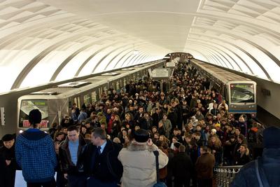 🚇В Казанском метро в час пик запустят доп поезда Дополнительные рейсы  запустят сегодня и завтра в час пик... | ВКонтакте