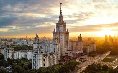 Главное здание МГУ - Москва 2024 | DiscoverMoscow.com
