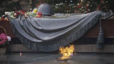 Подвиг твой бессмертен\": история мемориалов Неизвестному Солдату - ТАСС