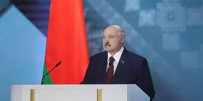 На ГосТВ - портреты Лукашенко и Путина многолетней давности