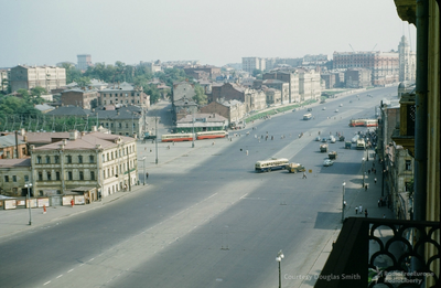 Мрамор и дерево. Посвящение 50-м и 60-м годам