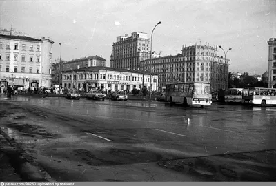Разная Москва 1980-х годов и наших дней на фото сделанных с одних точек