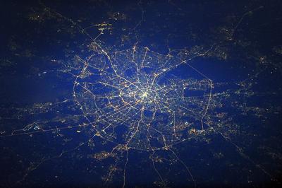 Опубликовано «космическое» фото ночной Москвы. Как делают снимки на МКС -  Hi-Tech Mail.ru