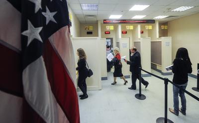 Посольство США в Москве объявило о прекращении выдачи виз - BBC News  Русская служба