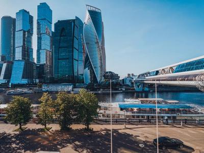 Россияне заметили «луч света» на фоне небоскребов «Москва-Сити» - Мослента