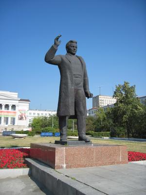 Памятник на Привокзальной площади Екатеринбурга отремонтируют | ОБЩЕСТВО |  АиФ Урал