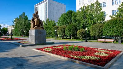 Памятник Майклу Джексону в Екатеринбурге | МЫ — С УРАЛА