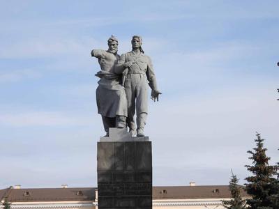 Одинарные памятники в Екатеринбурге, заказать одиночные по цене  производителя