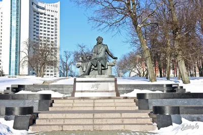 Памятник Пушкину в Минске - описание достопримечательности Беларуси  (Белоруссии)